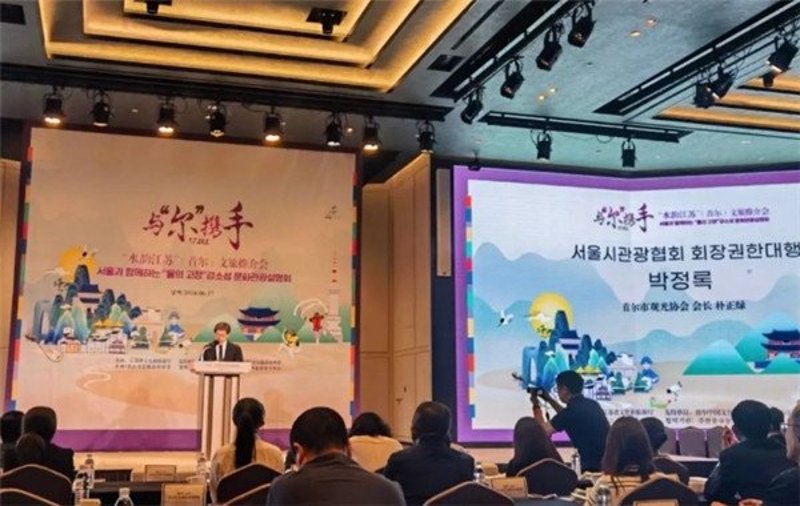 如何利用现代技术打造高效的书画艺术数据中心?